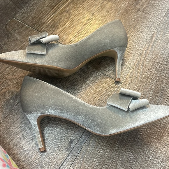 🎄Grey heels - Picture 4 of 6